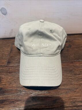 White Fox x Sarah’s Day sage green hat